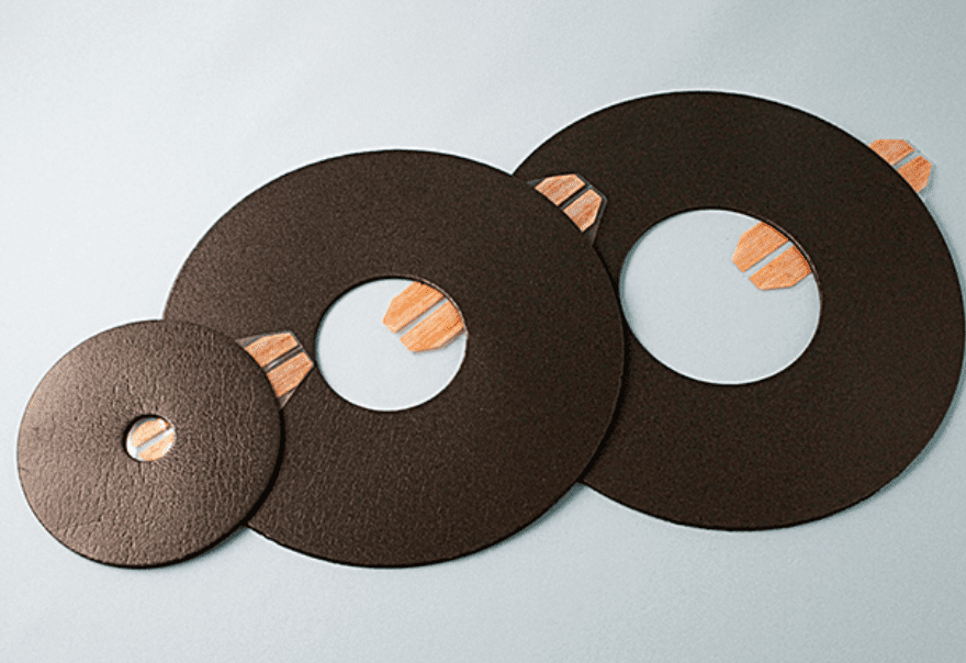 外壁ダクト貫通部防水部材