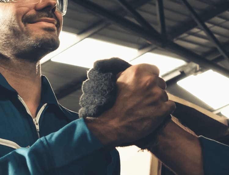 多様なニーズに即応する 不良率ゼロを追求する